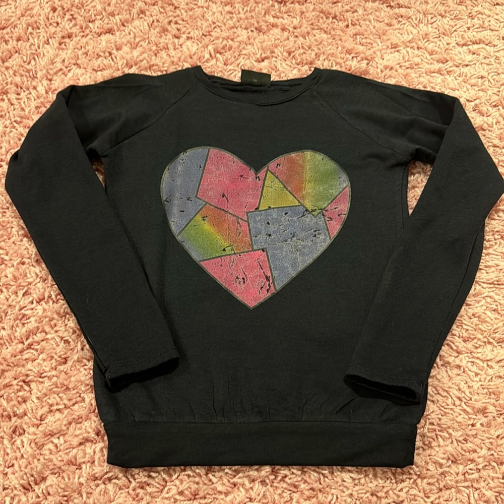 New without tags excellent condition long sleeve light sweatshirt material